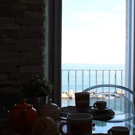 Baia Delle Muse - Seaview Haven Μολφέττα