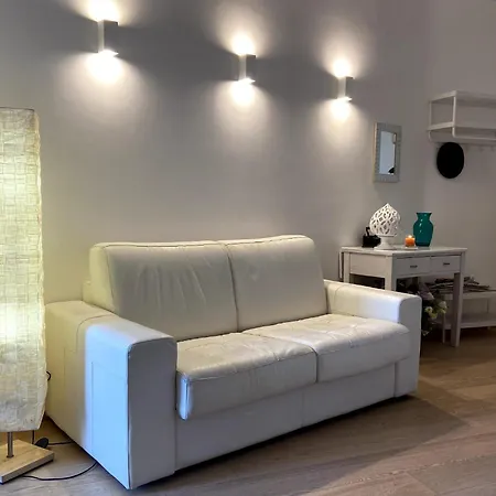 Baia Delle Muse - Seaview Haven Lejlighed *